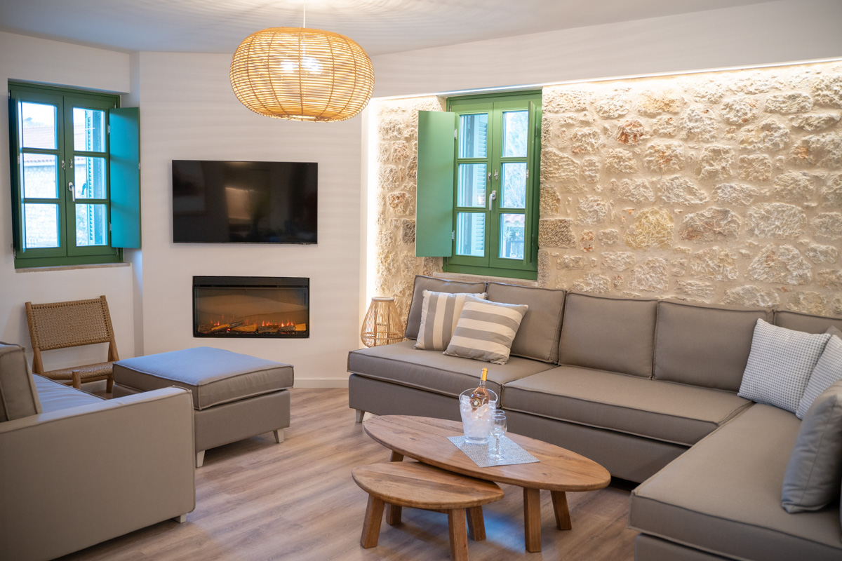 Olvio Suites — photograph 1