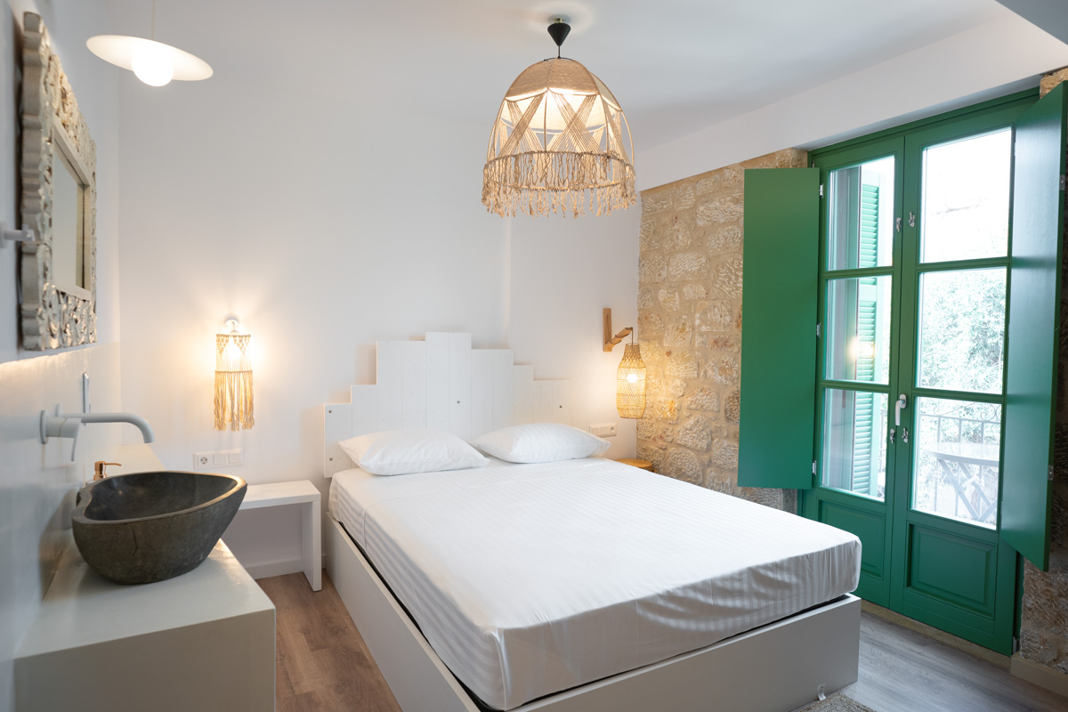 Olvio Suites — photograph 6